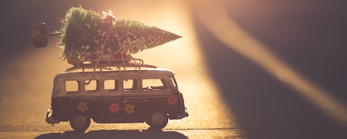 toy van with Christmas tree -